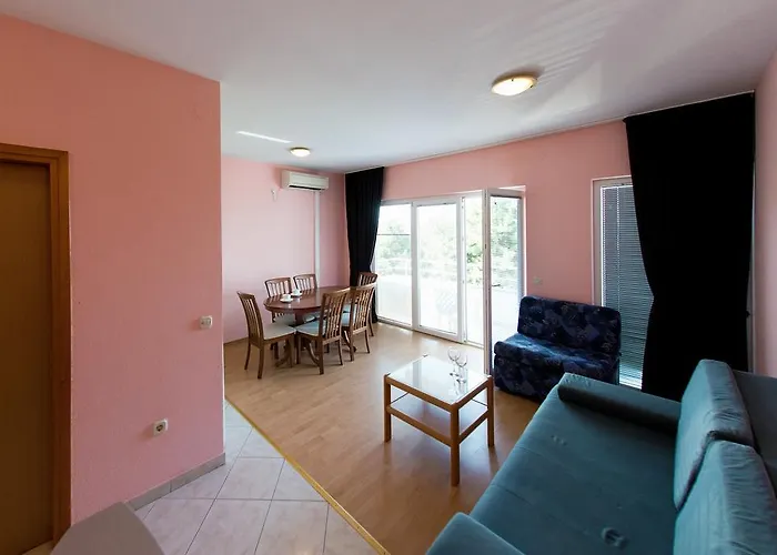 Apartments Danijela 2